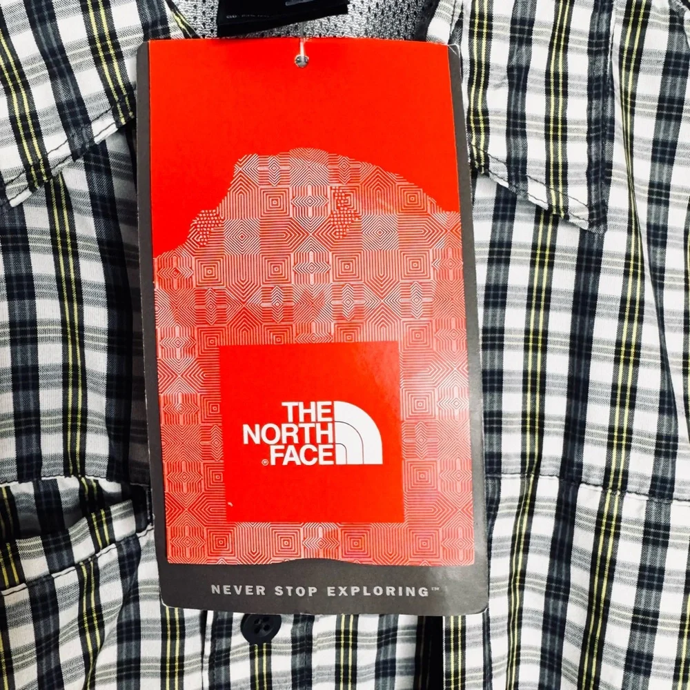 NWT The North Face Short Sleeve Curbar Woven Shirt in Citronelle Green Plaid